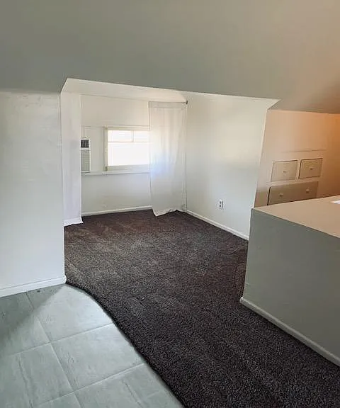 555 El Molino Ave #6 — Photo 2