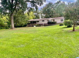 1565 Brackett Loop Rd, Mount Olive, AL 35117