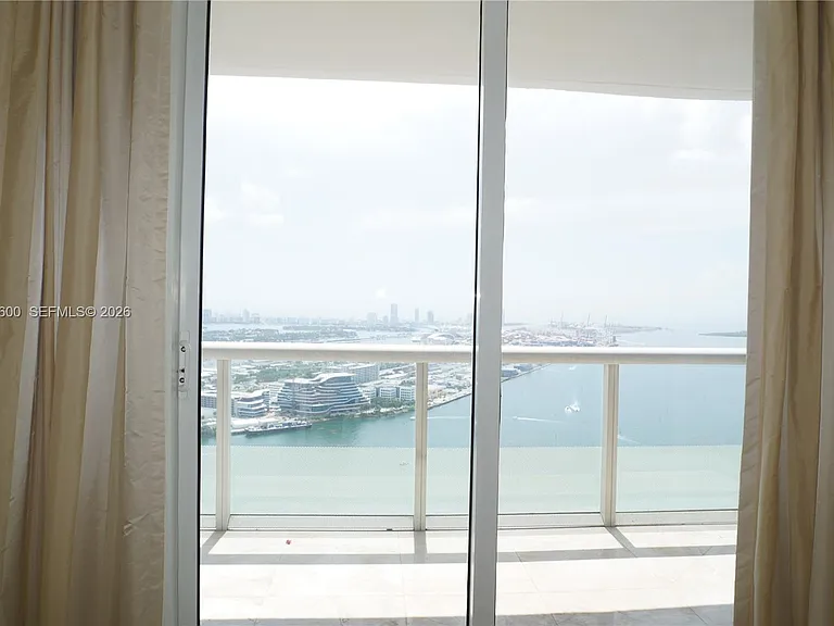 50 Biscayne Blvd #5202 — Photo 82