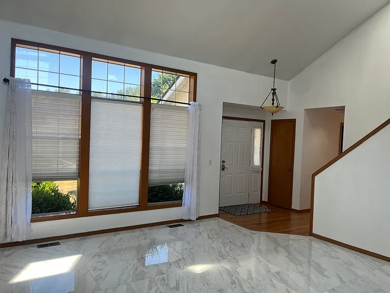 1431 SW 319th Ct — Photo 3