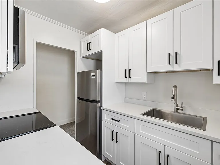 1435 S Lincoln St #1435 — Photo 5
