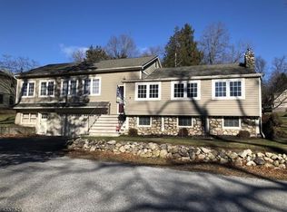 2 Club House Sq S, Sussex, NJ 07461