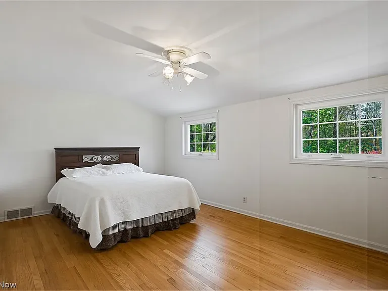 32245 Burlwood Dr — Photo 9