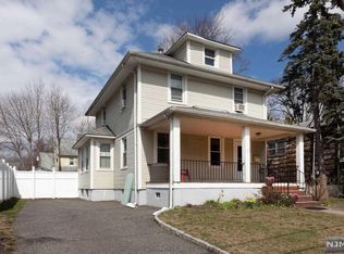 127 Grand St, New Milford, NJ 07646