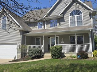 1424 W Adams Hill Cir, Bloomington, IN