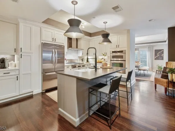 40 W Park Place   Unit 410 #410, Morristown Town, NJ 07960