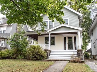 25 Howard Pkwy, New Rochelle, NY 10801