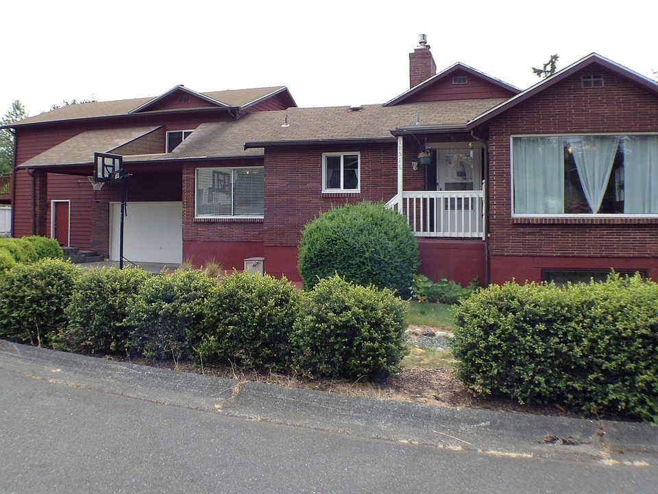1st image of 18516 Fremont Ave N