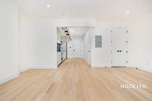 Rented by Nooklyn NYC LLC | media 34