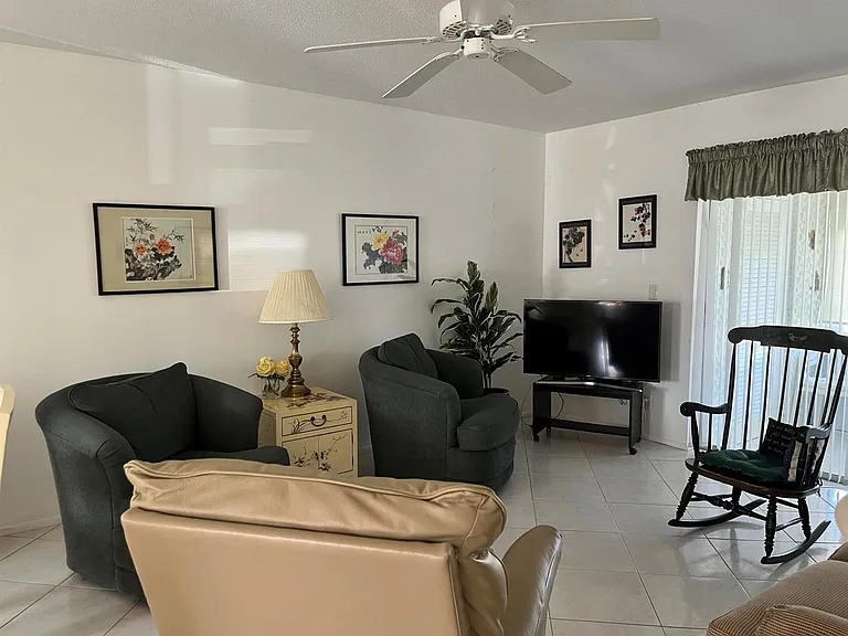 2980 Crosley Dr E #F — Photo 5