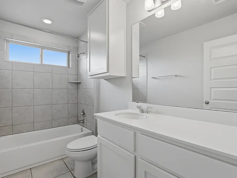 2129 Pecan Island Dr — Photo 14