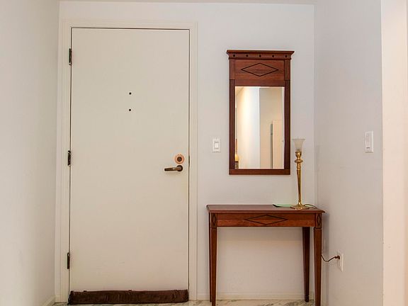 3rd image of 128 N 13th St APT 904