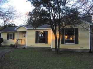 833 Maple Dr, Garland, TX 75040