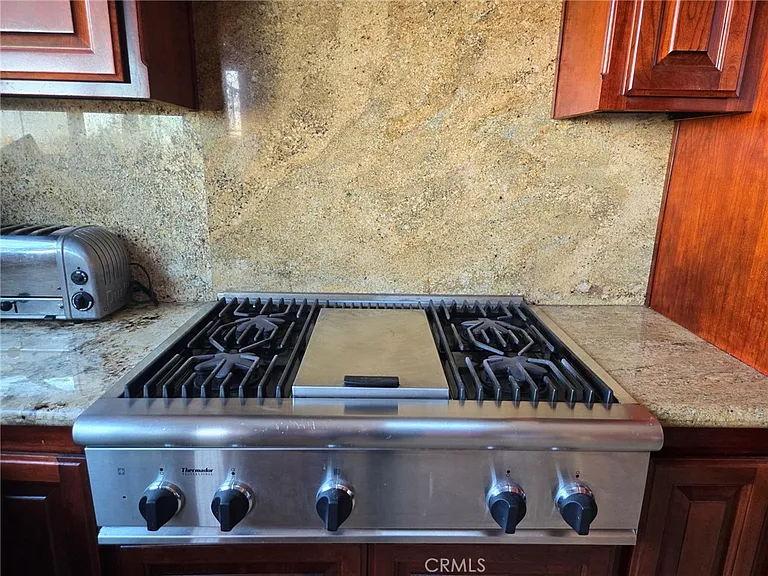 342 Lois Ln — Photo 38