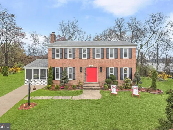 15705 Tasa Pl, Laurel, MD 20707