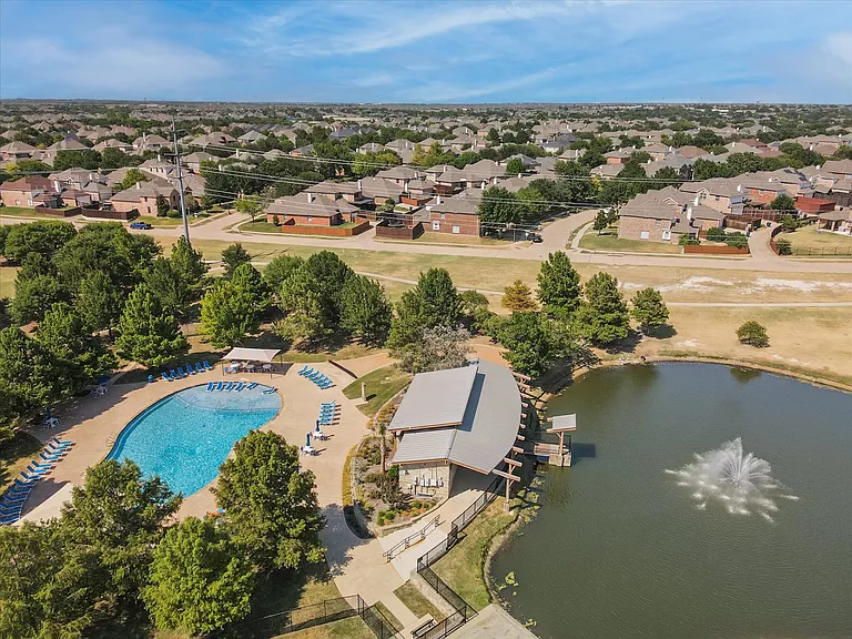 10153 Ferry Farm Ln — Photo 39