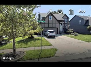15203 S Alcan St, Olathe, KS 66062