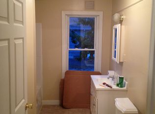 514 Naugatuck Ave, Milford, CT 06460