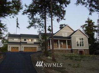 6418 Haley Loop NE, Bainbridge Island, WA 98110
