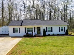 2213 Angle Dr, Conover, NC 28613
