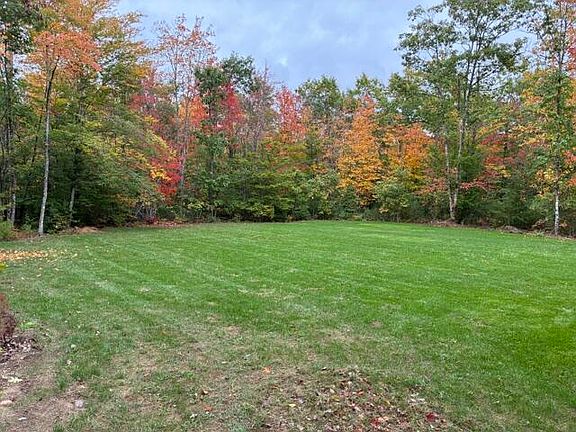 3rd image of 33 Sand Pond Road