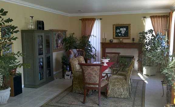 3rd image of 2828 W Canyon Ave