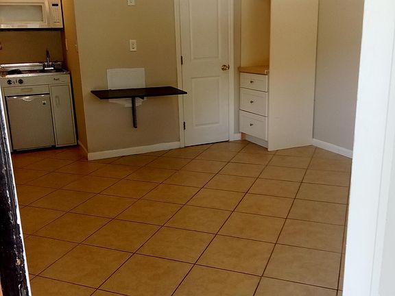 2nd image of 3618 N Scenic Hwy #3