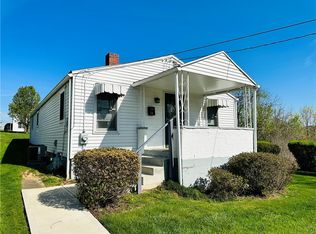 512 Oxford Ave, Elizabeth, PA