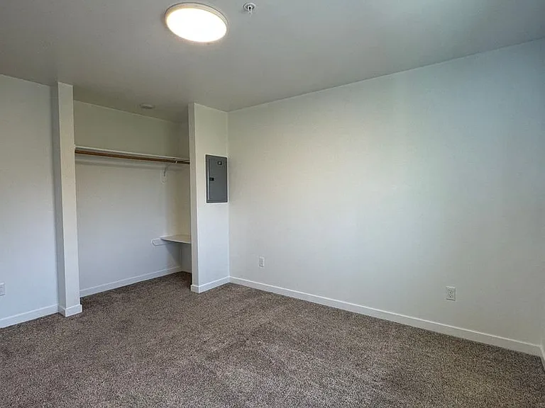 2249 N Airport Rd — Photo 57