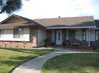 2001 Colombard Way, Modesto, CA 95351