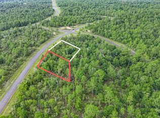 Alhambra Dr, Chipley, FL 32428