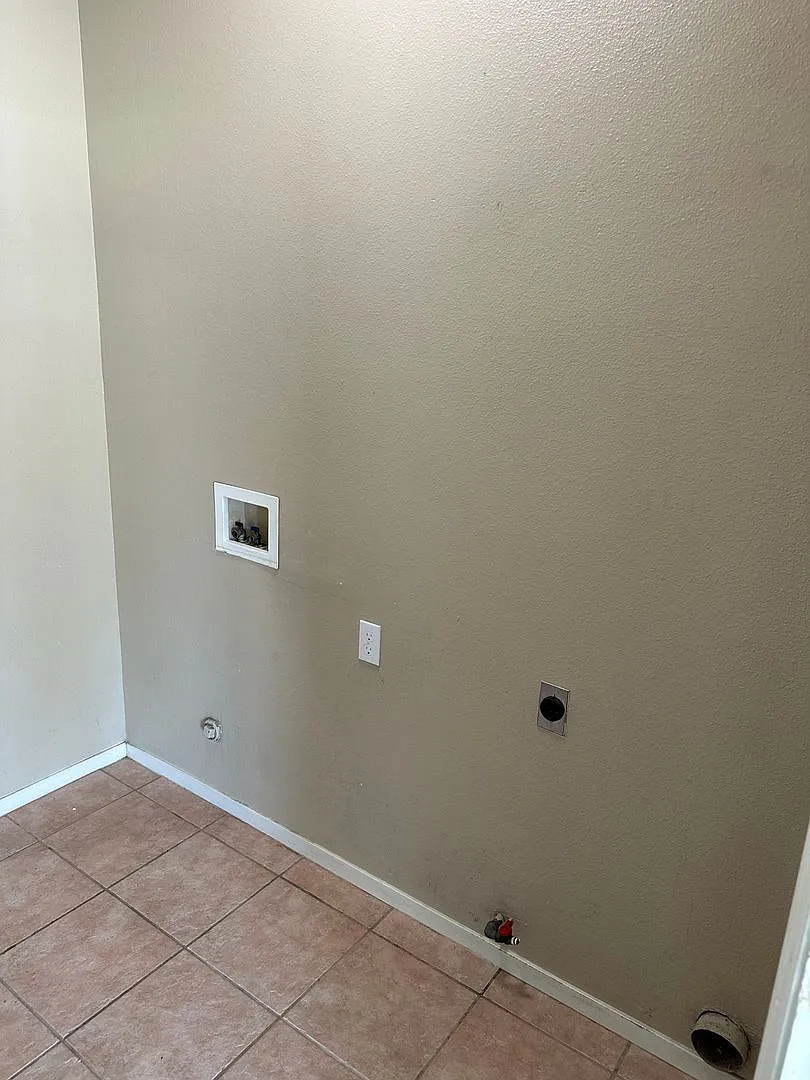 Price drop!! — Photo 3