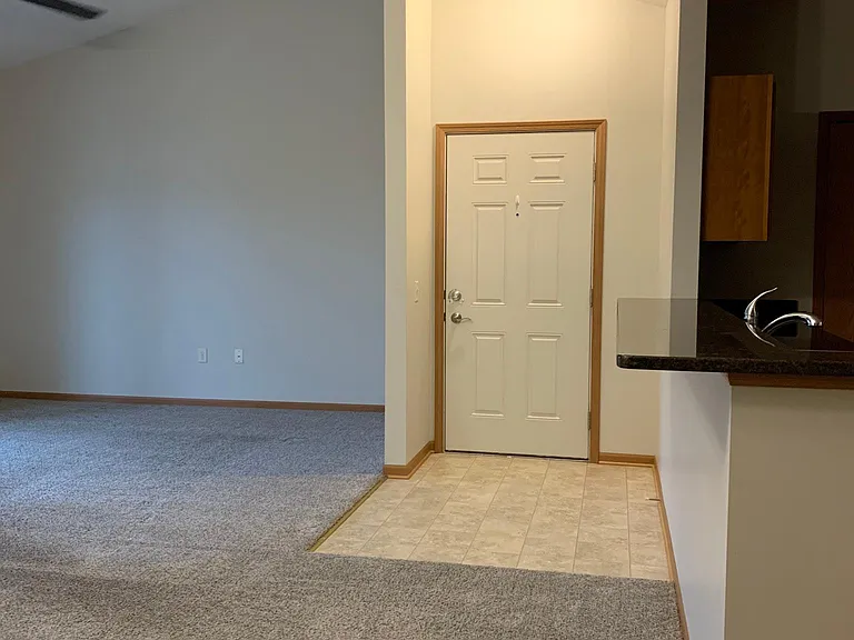 1085 Reimer Rd — Photo 17