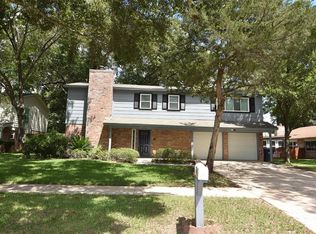 6918 River Mill Dr, Spring, TX 77379