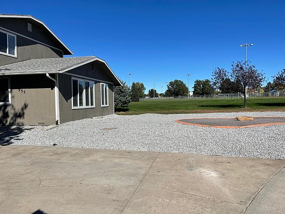 Great new landscaping! Shrubs coming spring 2024