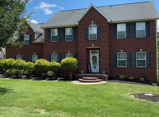 7929 Bernstein Ln, Knoxville, TN 37938