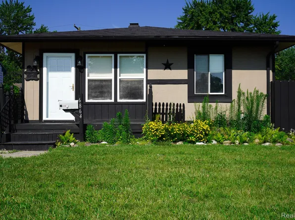 6864 Cornell St, Taylor, MI 48180