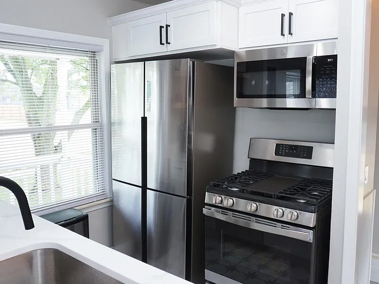 3303 Normandy Rd — Photo 7