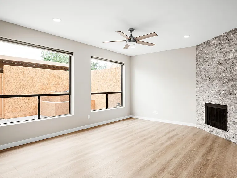 2500 N Hayden Rd #21 — Photo 5