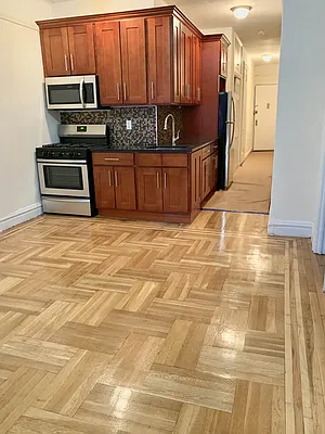 Rented by The Leveque Group, LLC | media 8