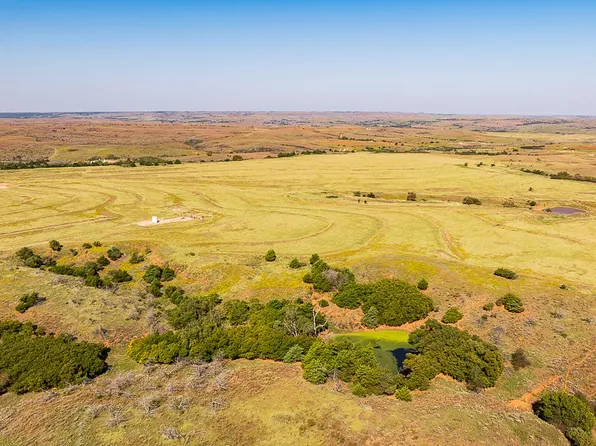 TRACT 9 E County Rd #370, Mooreland, OK 73852