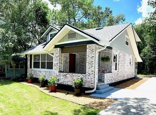 1451 Donnelly St, Mount Dora, FL 32757