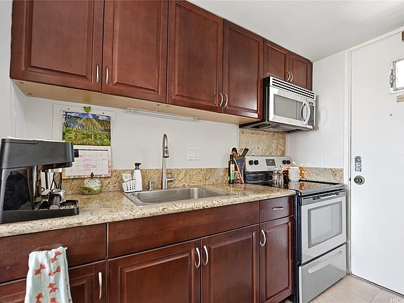 3rd image of 1419 Dominis St APT 1202