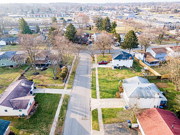 3rd image of 6057 Telford Dr