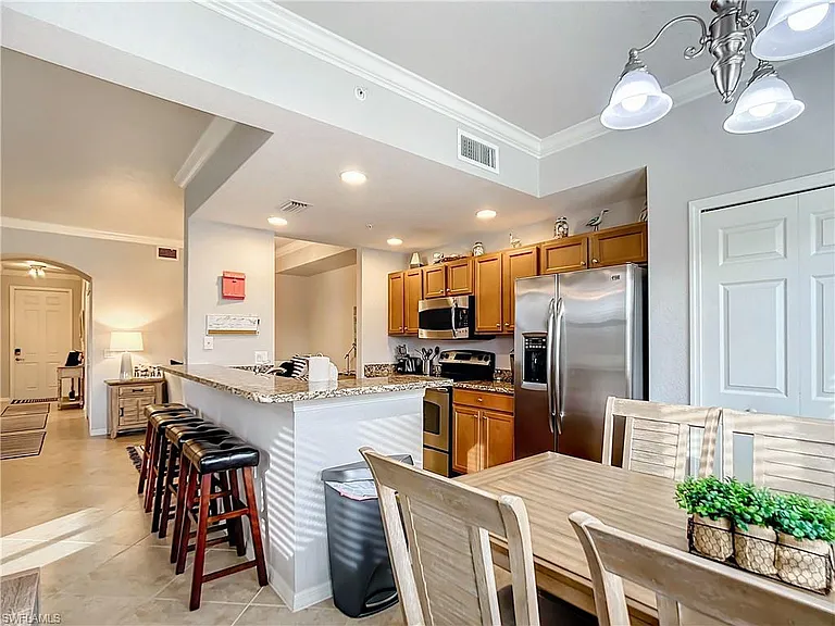 9715 Acqua Ct #127 — Photo 22