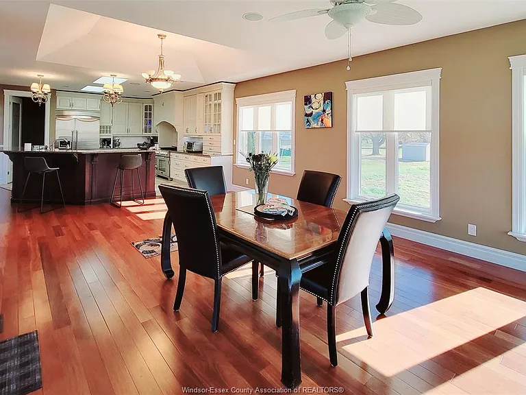 7835 Broderick Rd — Photo 12