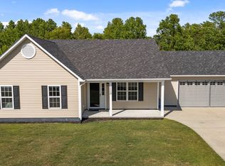 110 Buckskin Dr, Pollocksville, NC 28573