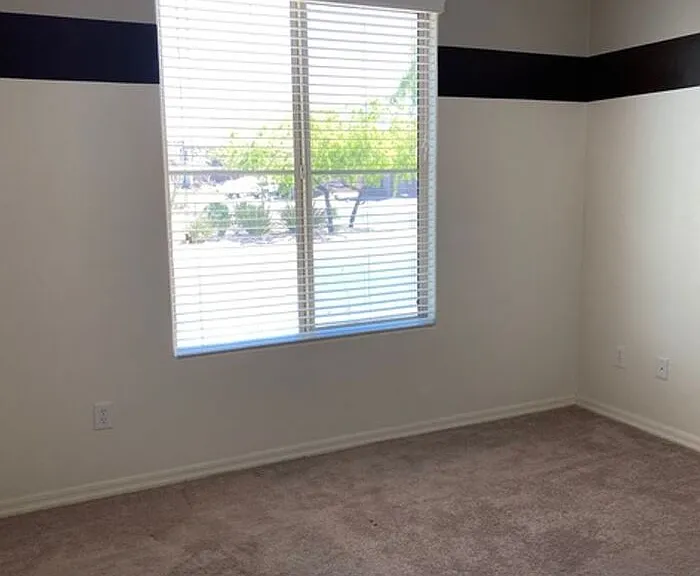 3411 W Tailfeather Dr — Photo 10