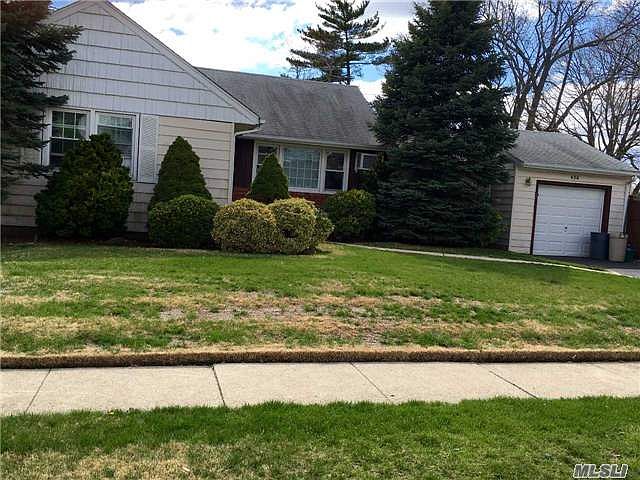 1st image of 436 Gates Ave
