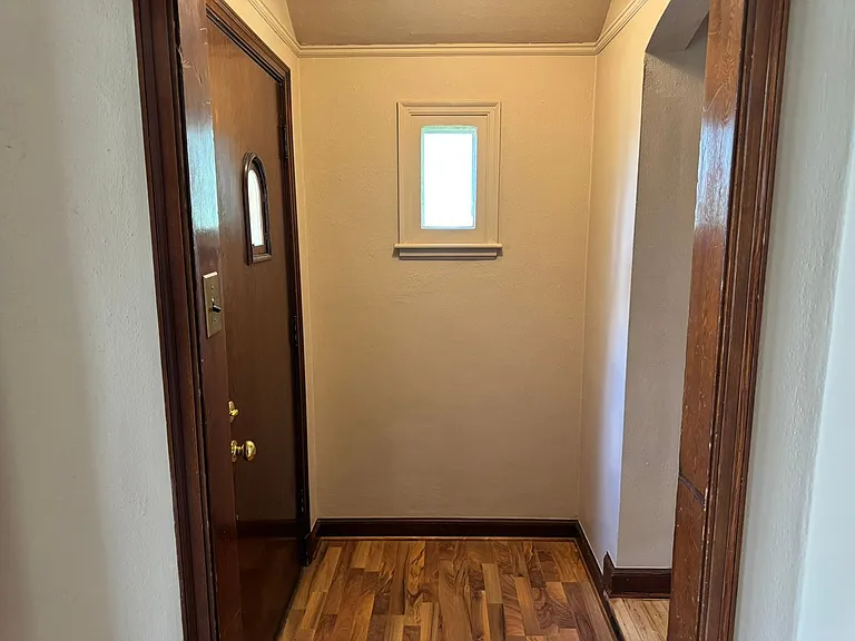 3321 Central Ave — Photo 4